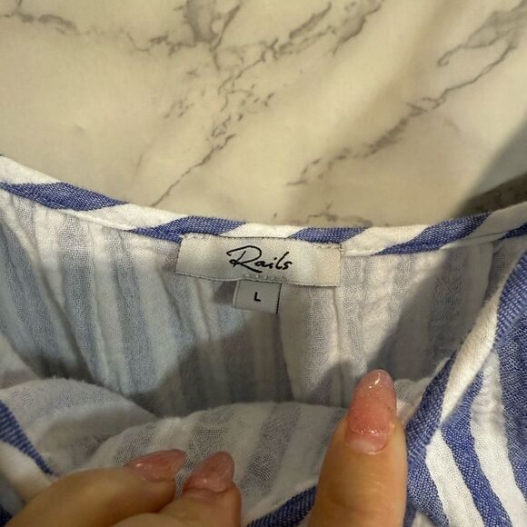 NEW RAILS Blakely Dress Stripe Pattern
Scoop Neck Blue White Size L - Picture 8 of 14